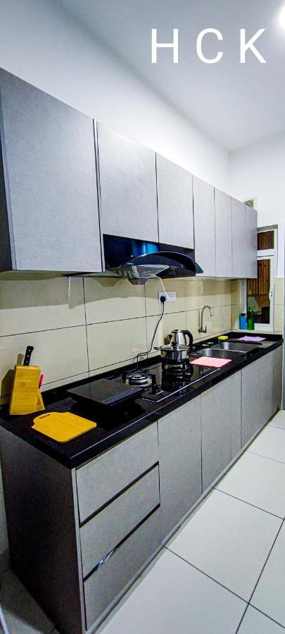 Apartment Klcc View At Tr By Hck